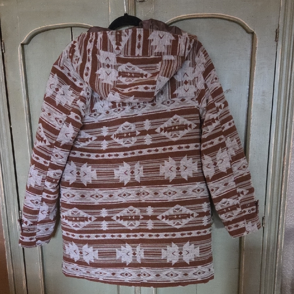 Chic Boho Patterned Jacket - Picture 7 of 7